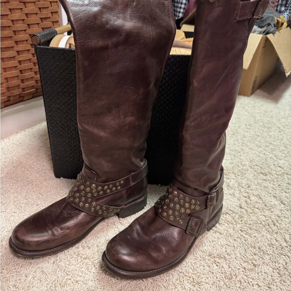 Frye Women's Heeled Boots - Dark Brown